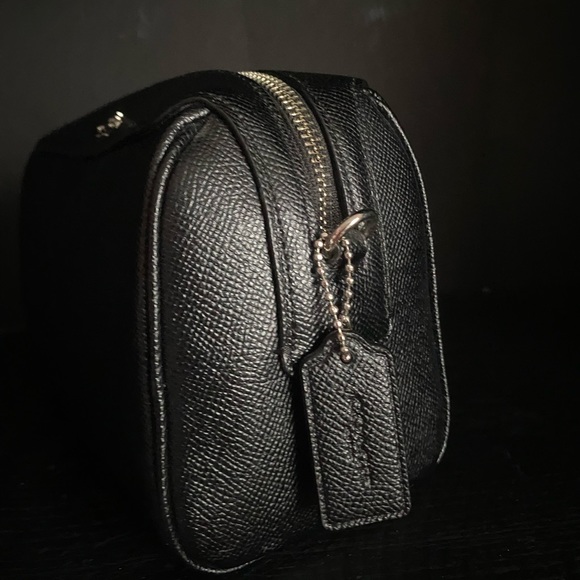 Coach crossbody - Picture 3 of 4